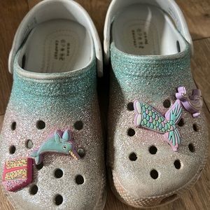 Girls glitter ombré crocs